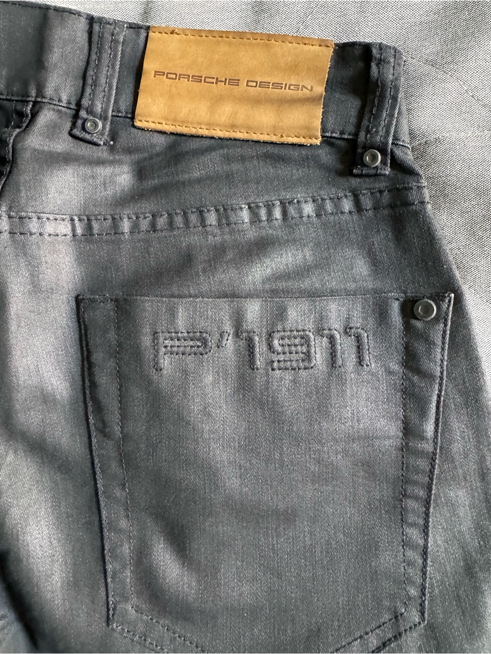 Porsche Design P’1900 Coated Black women’s Jeans 28/32
